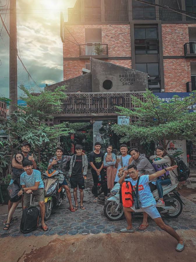 Montagne Regency Hotel Kampot Bagian luar foto