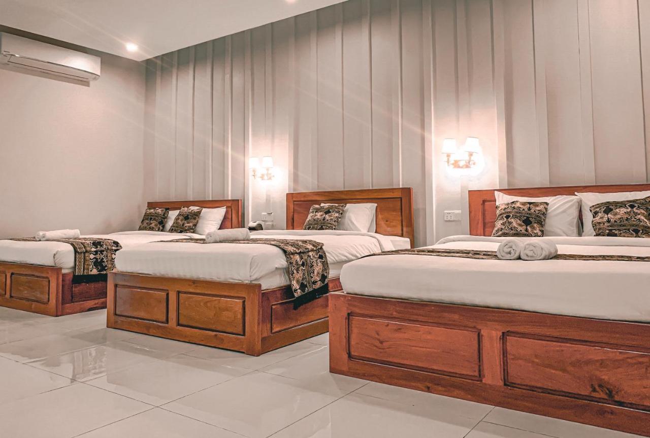 Montagne Regency Hotel Kampot Bagian luar foto