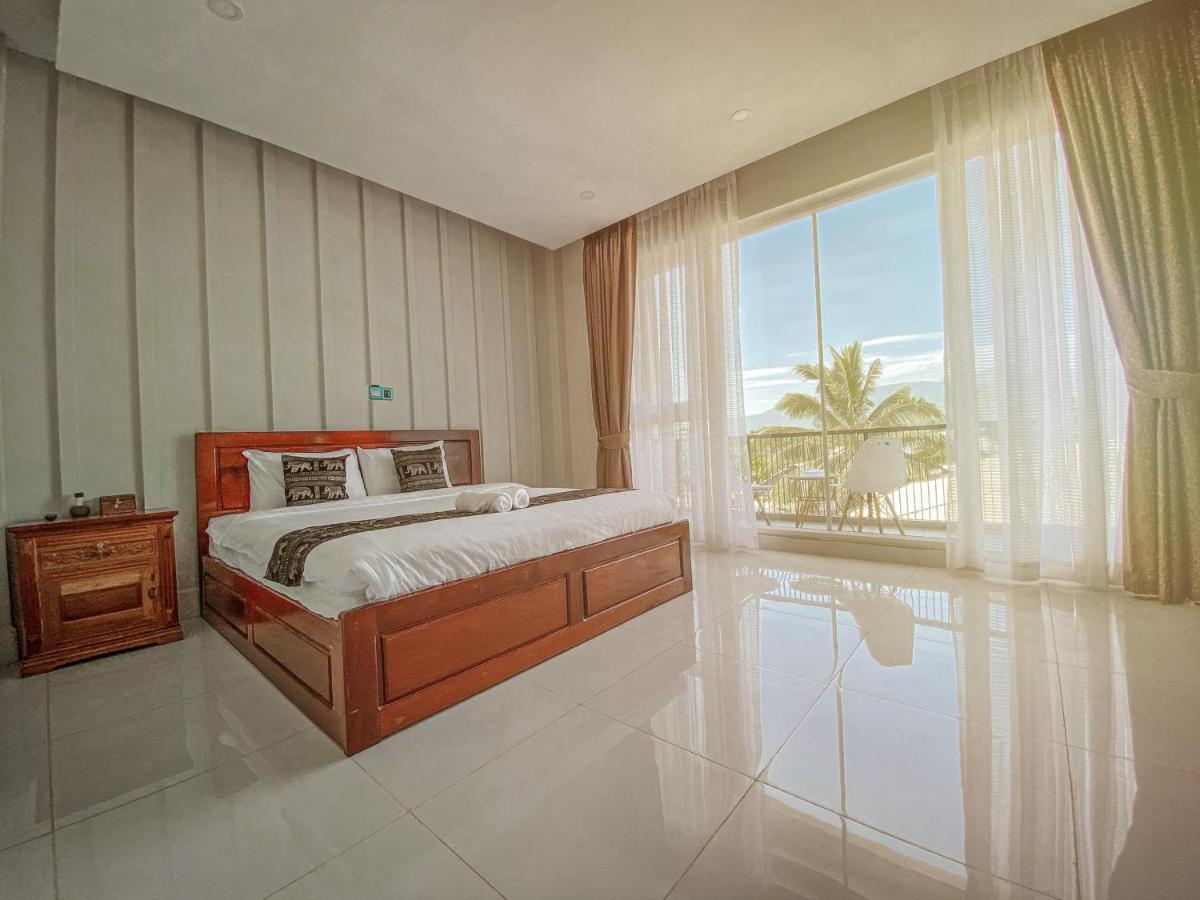Montagne Regency Hotel Kampot Bagian luar foto